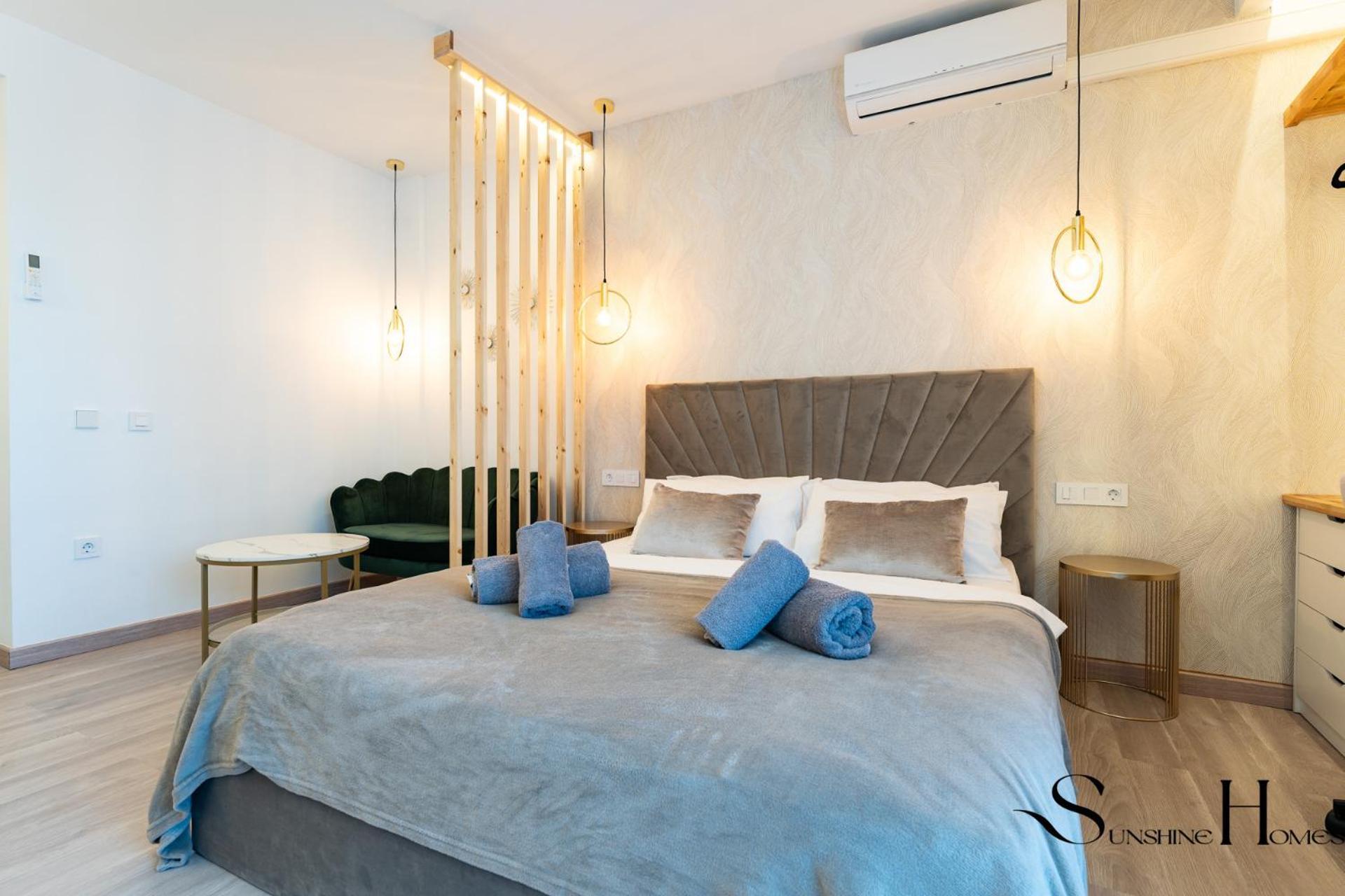 Seaview Beachfront Studio With Aqua Park & Balcony Benalmádena Eksteriør billede